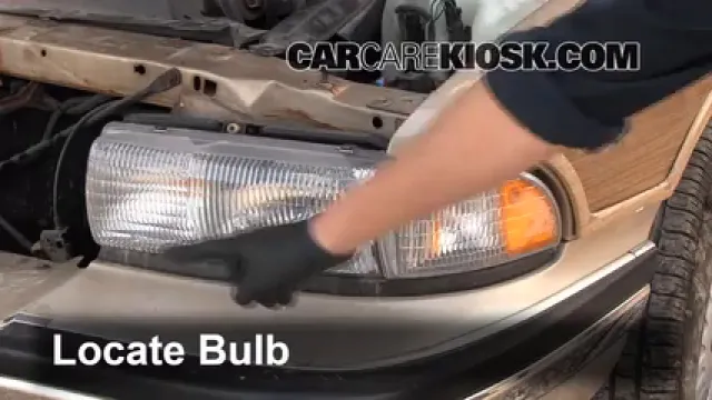1993 Buick Roadmaster Estate Wagon 5.7L V8 Éclairage Feu clignotant avant (remplacer l'ampoule)
